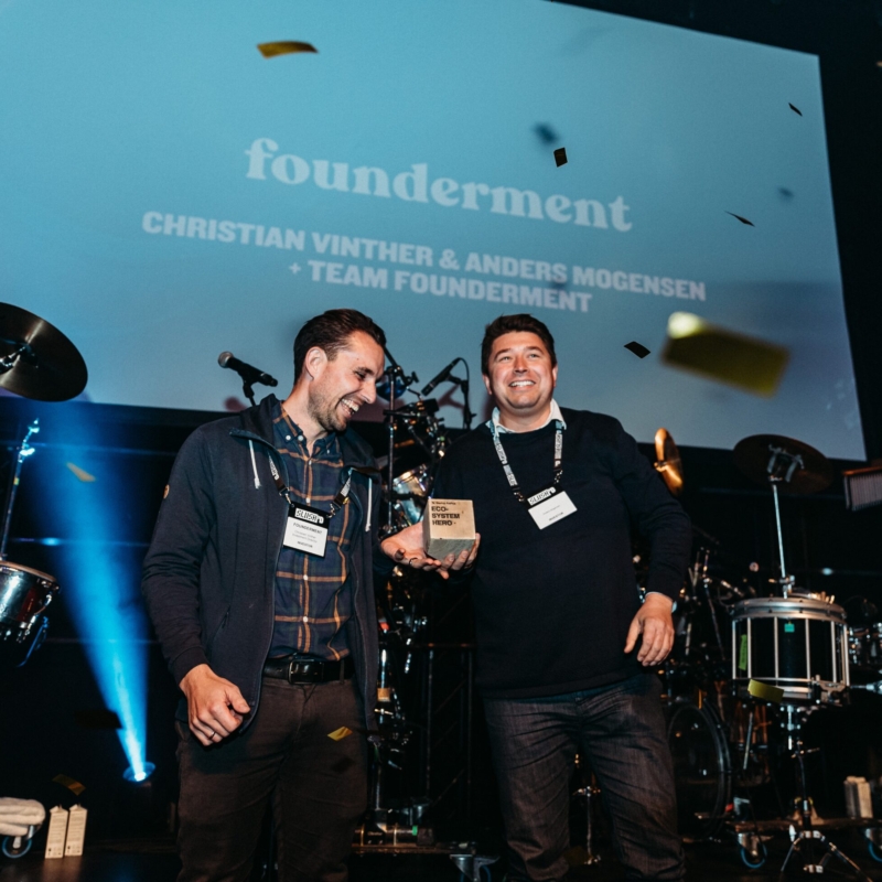 palletræ trofæ gebrugt lænende