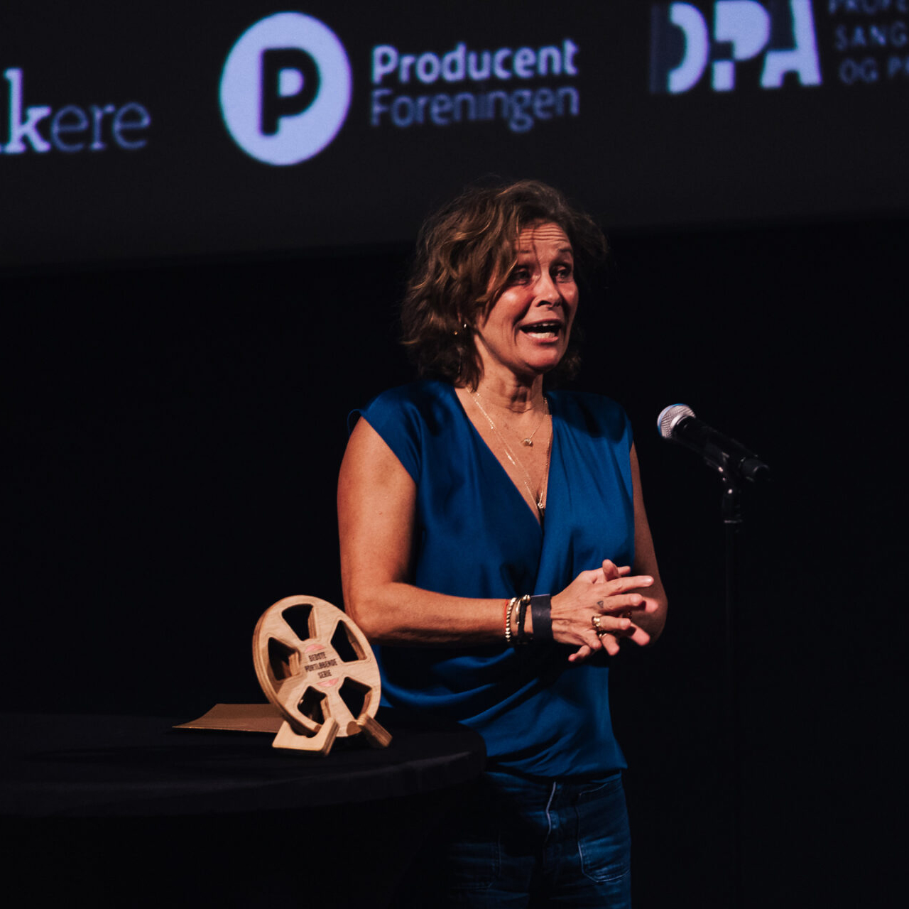 Finans impact - Zweck trofæ - Peter larsen kaffe